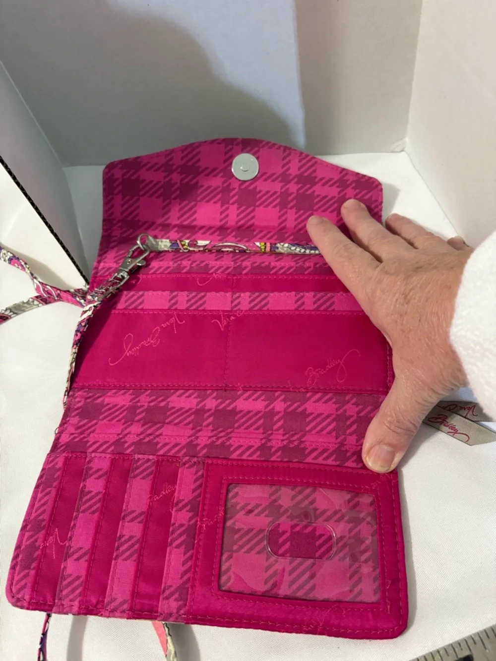 Vera Bradley Organizer Wallet detachable crossbody‎ strap Paisley Meets Plaid